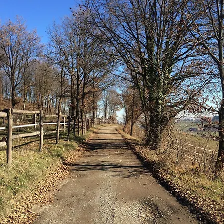 Il Colle Del Falco Séjour à la ferme